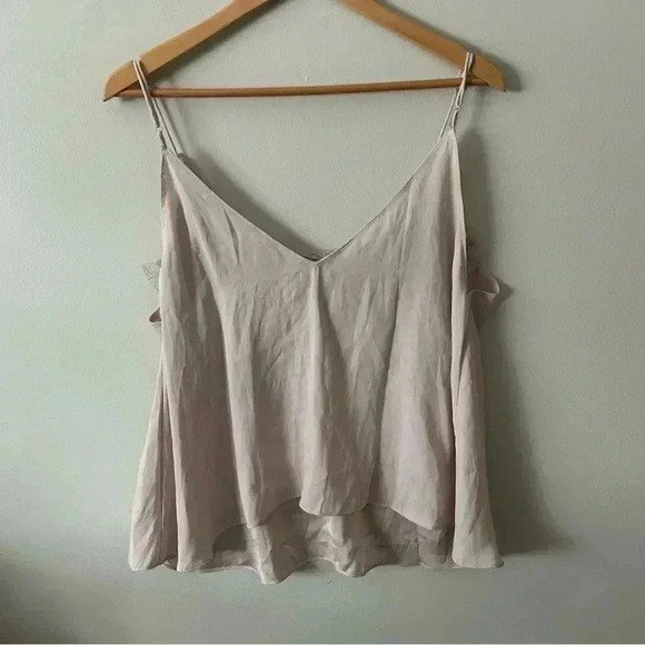 Free people intimately lace  blush cami M - Picture 5 of 6